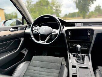 VW PASSAT B8 COMBI 2.0 DSG PANORAMA FULL LED - 8