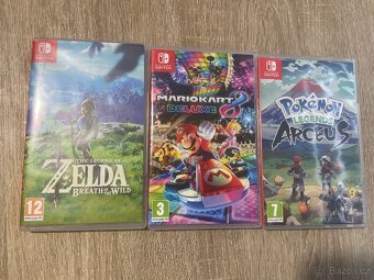 Nintendo Switch V2 red box - 8
