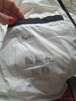 Péřová bunda Michael Kors - 8