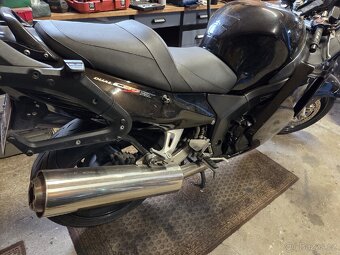 Honda Cbr1100xx blackbird - 8