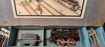 Stoleté vláčky nejlepších značek MÄRKLIN a BING - 8