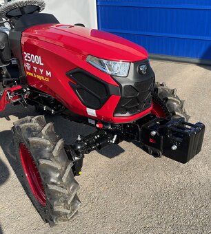 Malotraktor TYM 2500L - nový stroj - 8