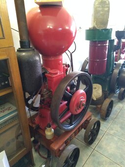 Stabilní motor - 8