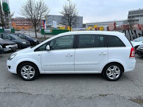Opel Zafira B 1,8 16V 7 míst, bílá, 2011 - 8