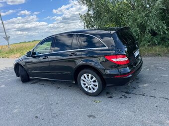 Prodám Mercedes R class w251 2011 350cdi 195kw 4x4 automat - 8