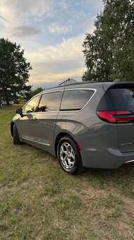 Chrysler Pacifica LIMITED 2023 - 8