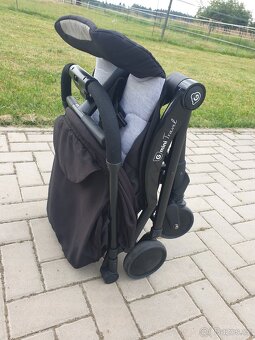 Lehký cestovní kočárek G mini travel - 8
