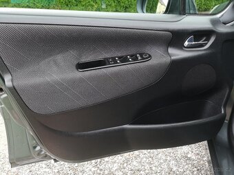 Peugeot 207 1,6 SW HDI 110 Trendy 1.majitel - 8