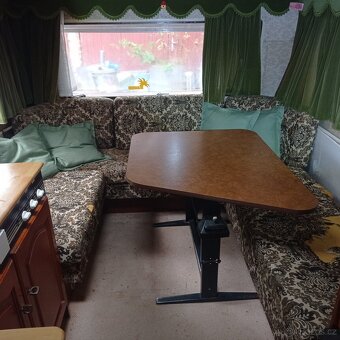 Karavan Hobby 460 - 8
