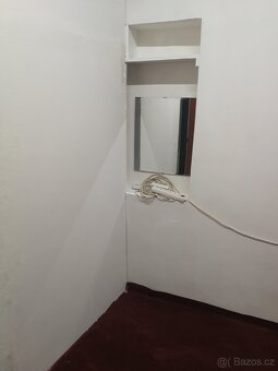 Nebytový prostor, byt. 40 metrů čtverečních - 8