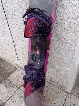 Snowboard a snowboardové boty - 8