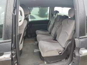 Citroen C 8 2.0 HDi - 8