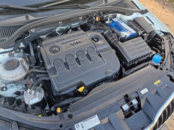 škoda octavia 3 2.0tdi Kombi,LED,DSG,ACC - 8
