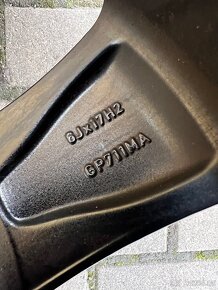 Zimni Alu sada kol 205/50 R17 Škoda Octavia - 8