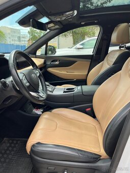 Hyundai SantaFe 2.2 CRDI LUXURY 4x4 2021,7míst, Diesel 148kW - 8