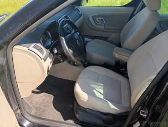 Škoda Roomster 1.6 16V - 8