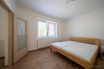 RD 6+1 k pronájmu, Míkovice, Uherské Hradiště - 8