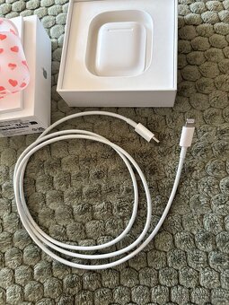 Apple Airpods 2nd generation - 8