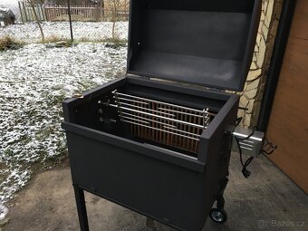 Gril na kýtu, krůtu nebo kuřata - 8