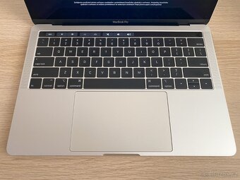 JAKO NOVÝ - MacBook Pro 13" (2018) - MAX KONFIGURACE - 8