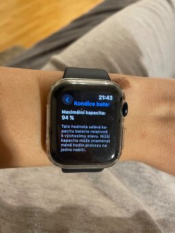 Hodinky Apple watch SE 2. generace - 8