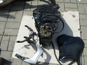 honda cbr 600rr PC37 - 8