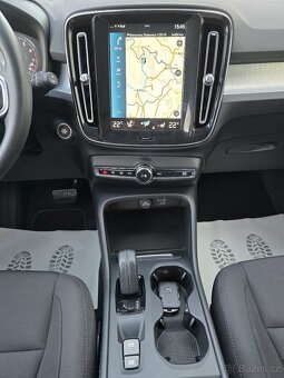 VOLVO XC40 120kW T3 MOMENTUM Automat ČR 2021 LED NAVI -DPH - 8