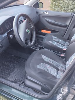 ŠKODA FABIA COMBI 1,4 - 8