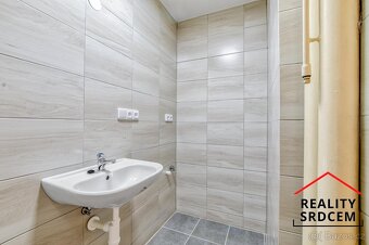 Pronájem bytu v os. vlast. 2+1/55 m2 na ul. Nedbalova, Karvi - 8