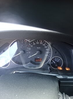 Opel Meriva - 8