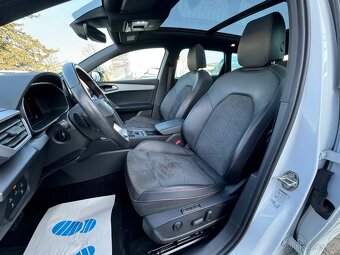 Seat Leon FR 1,4 TSI e-hybrid/panorama/virtual/kamera/Kessy - 8