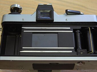 Praktica PLC 3 + 50/1.8 electric MC (M42) + příslušenství - 8