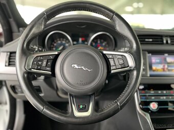 Jaguar XF 30d R-SPORT Panorama Meridian - 8