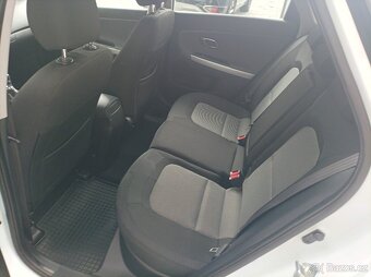 Kia Ceed SW 1.6 Gdi, 99kW kombi - 8