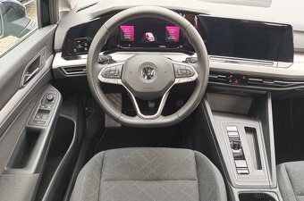 VW Golf 8 Variant Life 1.5TSI 110kW DSG Webasto Virtu Tažné - 8
