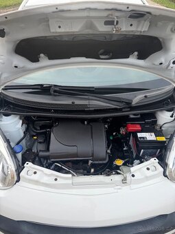 CITROËN C1 1,0i - 8