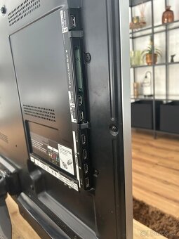 Smart TV - LG 42LM660S + ChromeCast - 8