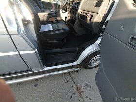 VW TRANSPORTER T4 5 MÍST R.V.2001 - 8