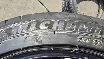 Letní pneu 225/45/18 Michelin Run Flat - 8