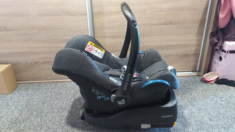 Dětská sedačka Maxi-Cosi CabrioFix se základnou Familyfix - 8
