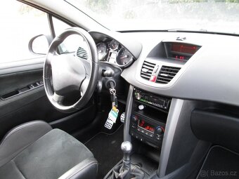 Peugeot 207 1,6 GTI - 8