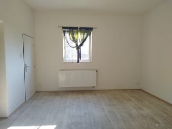 Pronájem bytu 2 + kk, Tvršice - Staňkovice - 8