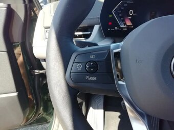 BMW Řada 2, 218i 100 kW Active Tourer - 8