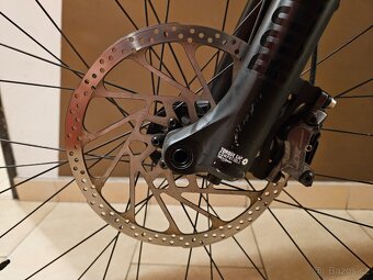 TREK FUEL EXE 9.5 XL (záruka) + upgrade - 8