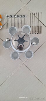 Fondue set. - 8