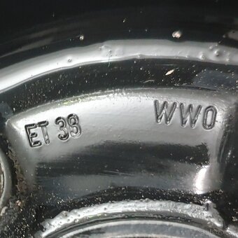 Sada zimních kol Škoda, VW 185/60 R15 č. AK07 - 8