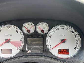 Peugeot 307 Cc 2.0 - 8