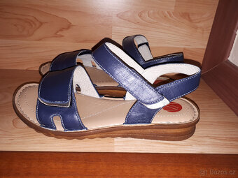 Sandálky: 15cm, 15,5cm, 16cm, 18cm, 19cm, 20,5cm, 23,9cm - 8