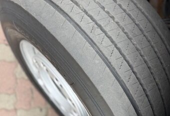 Volvo FE 320 6x2 E6 - valník s HDS - 8