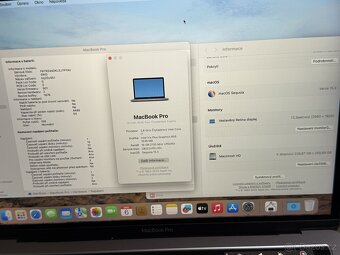 Macbook Pro 13" 2019 i7 / 256GB SSD / 16GB - 8